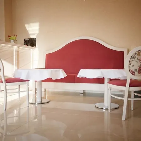 Dworek Nad Rozlewiskiem