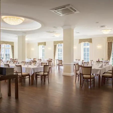 Dworek Nad Rozlewiskiem